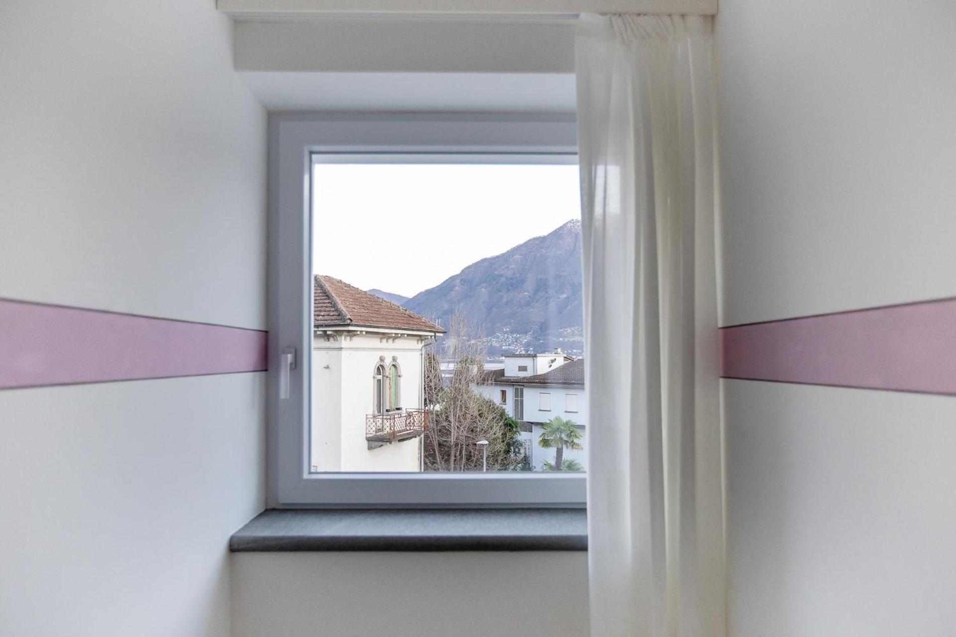 Miralago Locarno Easy Rooms Muralto Eksteriør billede