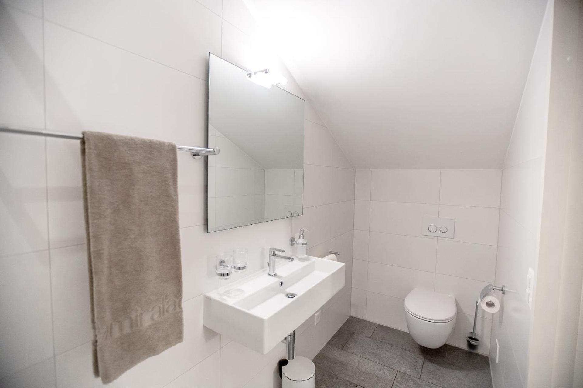 Miralago Locarno Easy Rooms Muralto Værelse billede