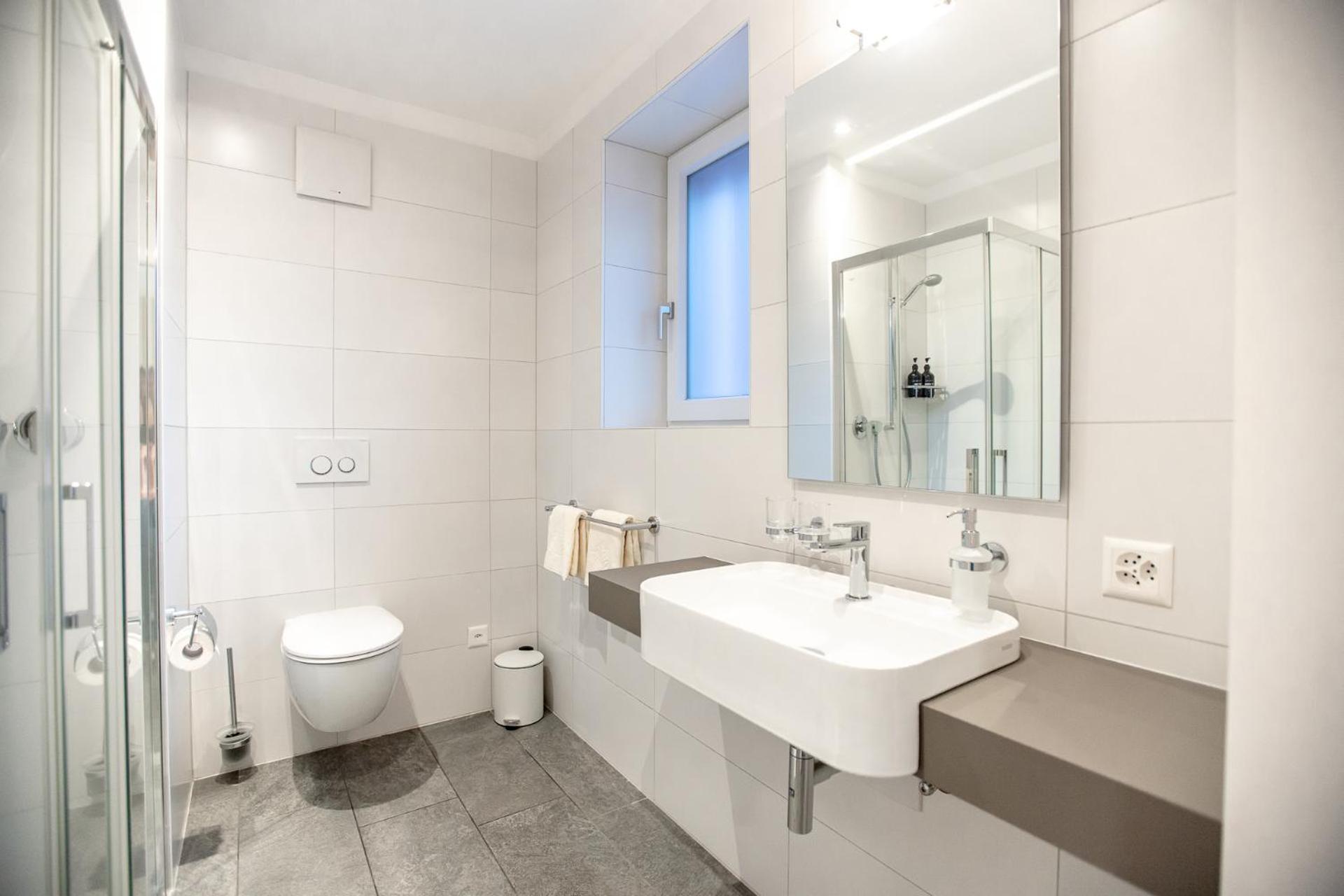 Miralago Locarno Easy Rooms Muralto Eksteriør billede