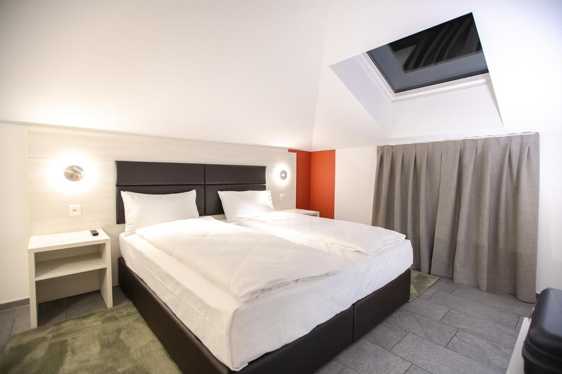 Miralago Locarno Easy Rooms Muralto Eksteriør billede