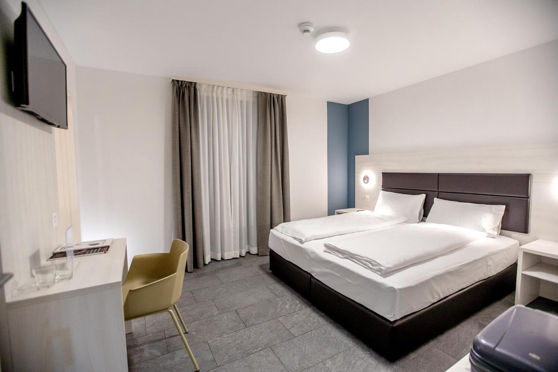 Miralago Locarno Easy Rooms Muralto Eksteriør billede